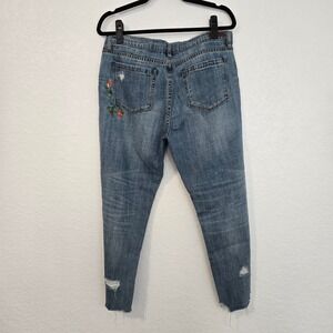 Blank NYC 30 Cropped Girlfriend Embroidered Distressed Jeans Blue Relaxed Fit